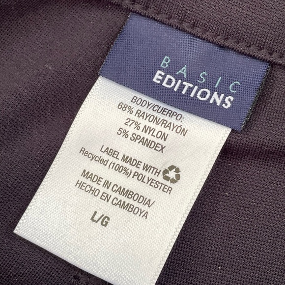 women’s basic additions very good condition with a good amount of stretch. - Picture 8 of 9